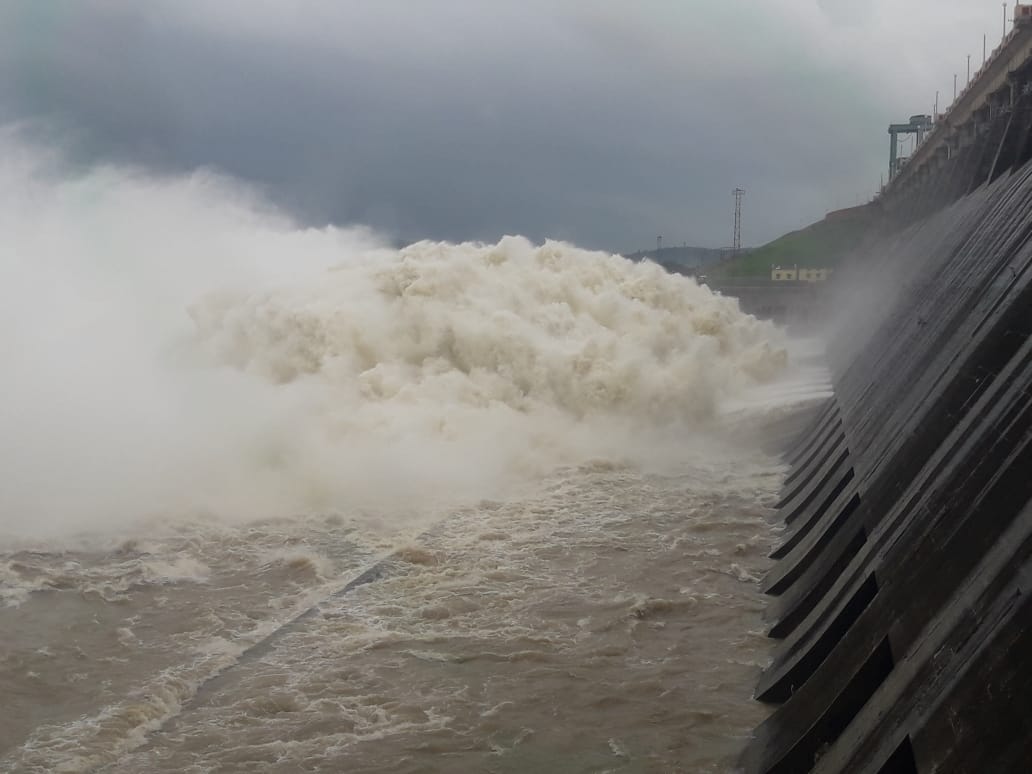Hirakud Dam Inflow Rising, 20 Sluice Gates Opened; Flood Threat Averted for Next 2-3 Days