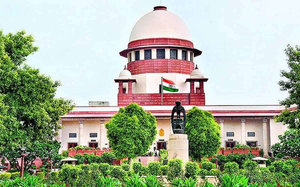 Supreme Court Rejects PIL Seeking Digital Monitoring of MPs, MLAs Round-the-Clock