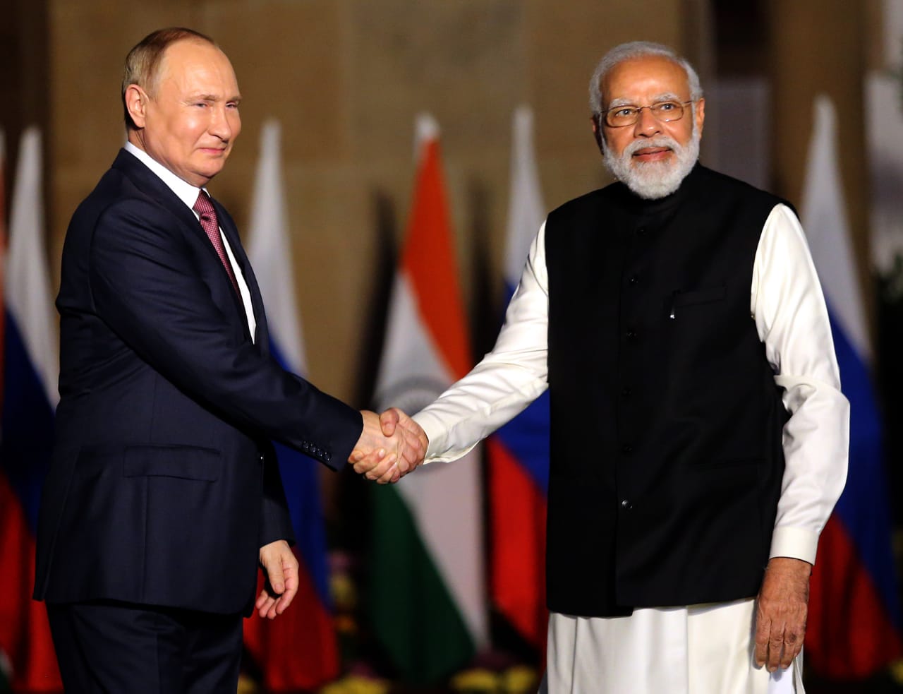 PM Modi, Prez Putin
