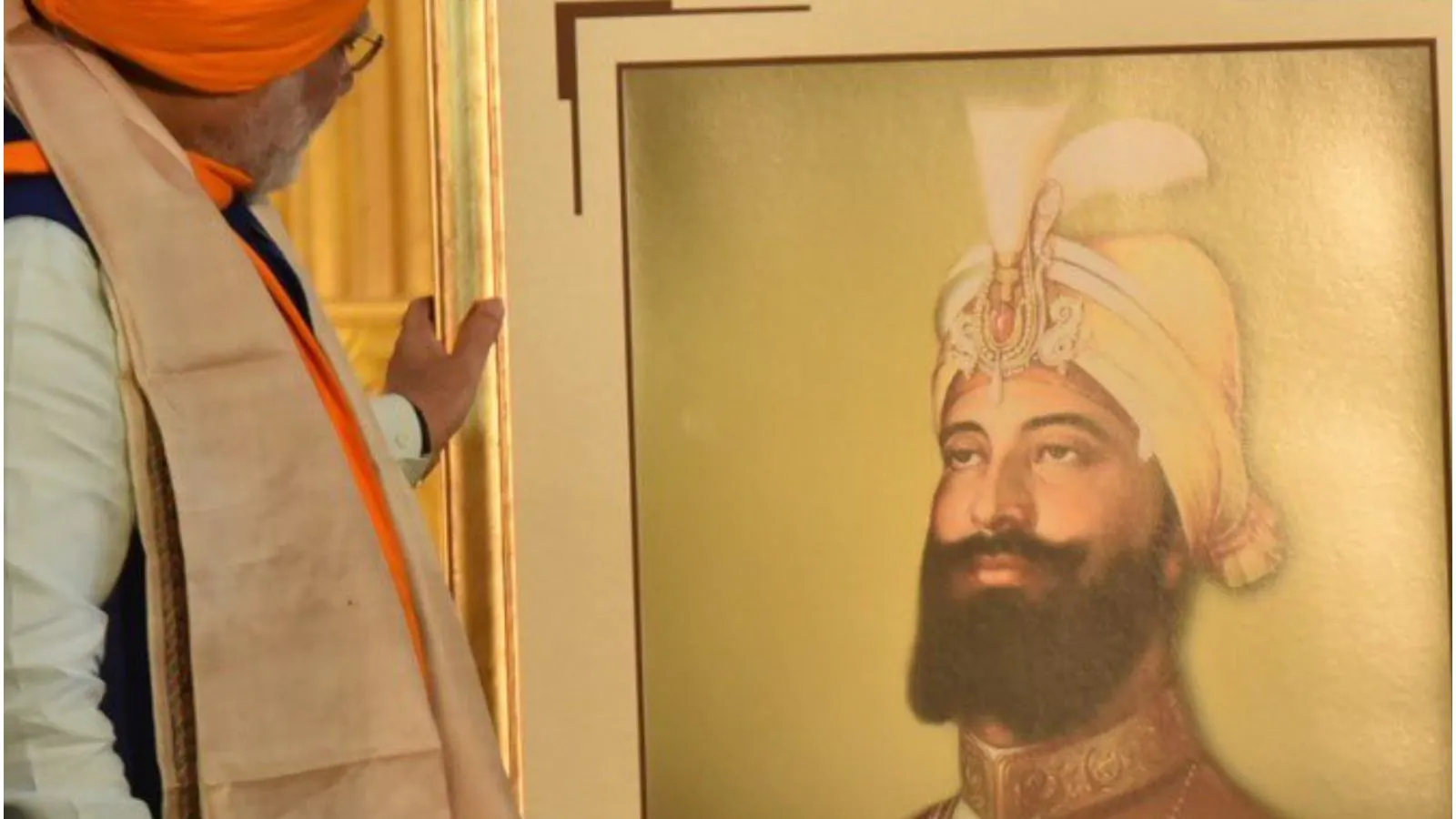 PM Modi Pays Homage to Guru Gobind Singh on His Birth Anniversary
