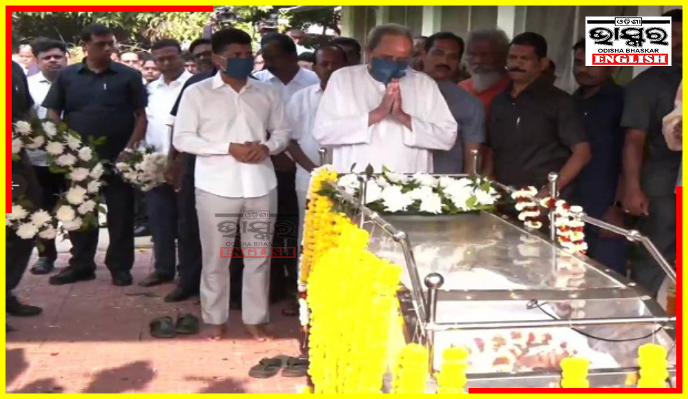 CM Naveen Patnaik Pays Last Respects to Health Minister Naba Das