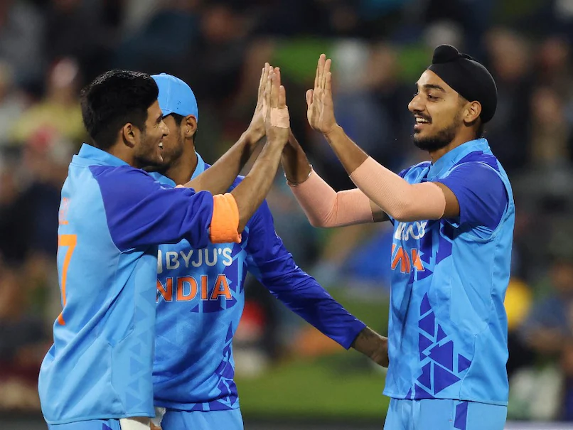 India Beats New Zealand by 6 wickets in 2nd T20I