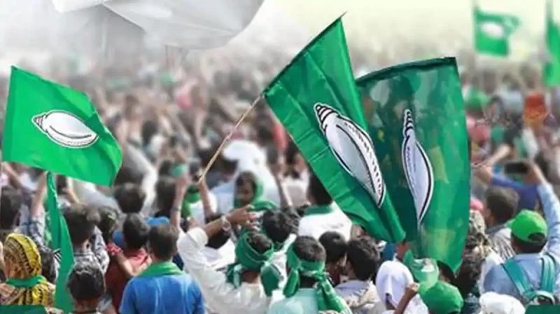 BJD Suspends 2 BYJD Office Bearers for Anti-Party Activity