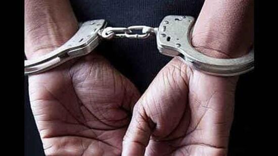 King of Pickpockets Arrested in Hyderabad; Over Rs 18 Lakh Worth Gold Chain Seized