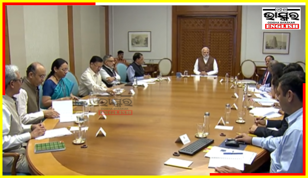 PM Modi Holds High-Level Review Meeting on Covid Situation