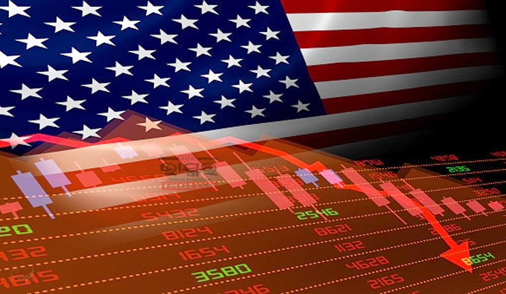 US on Brink of Recession as Leading Indicators Point Downward