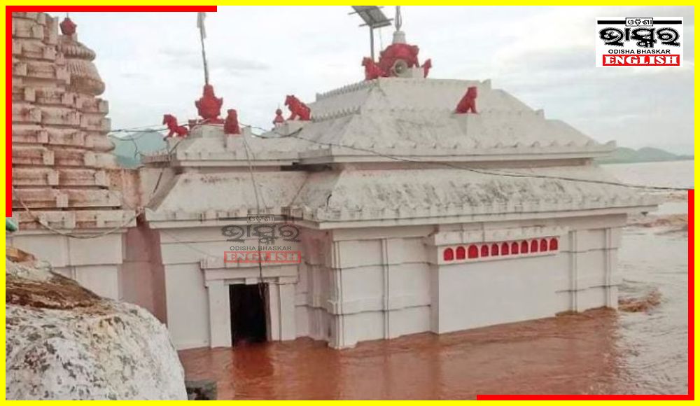 Mahanadi’s Flood Water Enters Bhattarika Temple, Deity Shifted