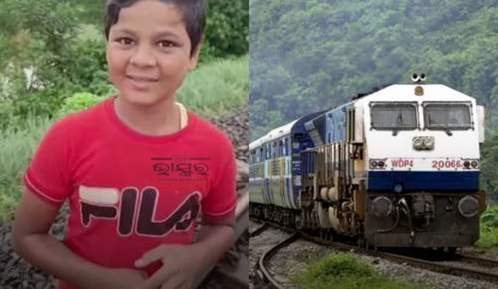 12-Year-Old Boy Averts Major Train Accident in West Bengal