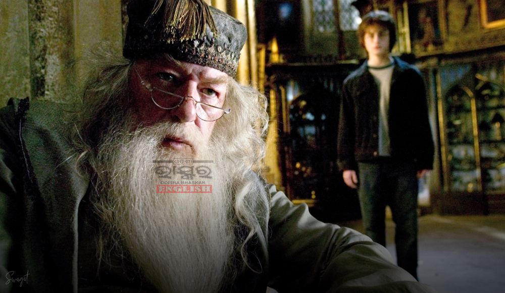 Harry Potter Actor Sir Michael Gambon Dies Aged 82