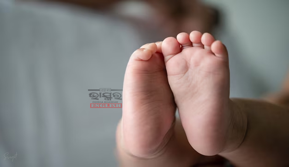 Mother Arrested for Throwing Newborn on Road from 5th Floor in Kochi