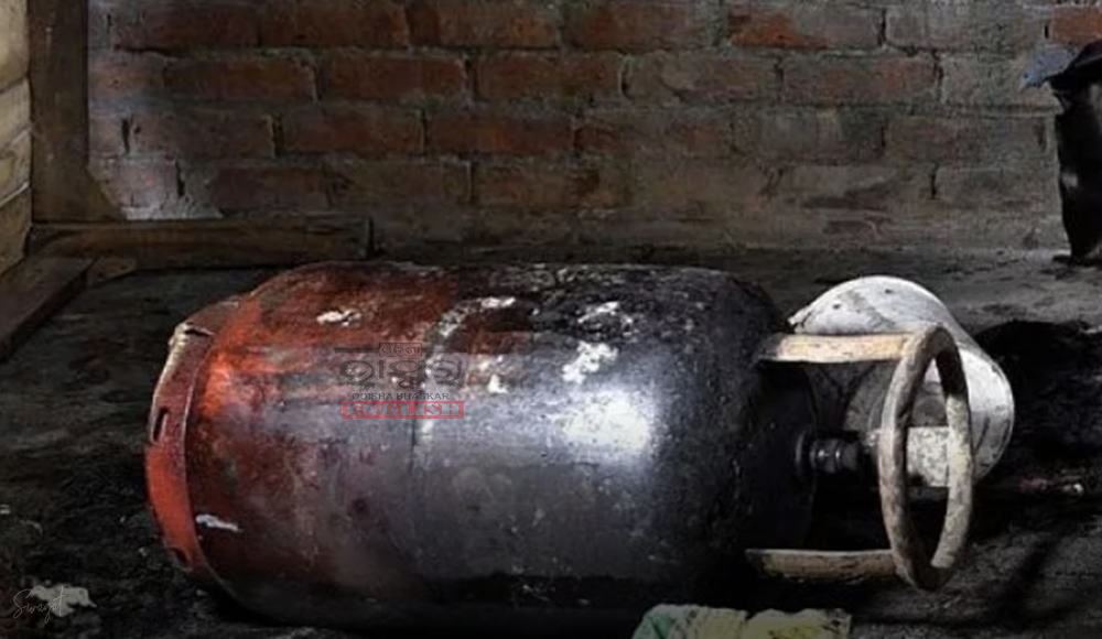 LPG Cylinder Blast in West Bengal: 4 Family Members Critically Injured