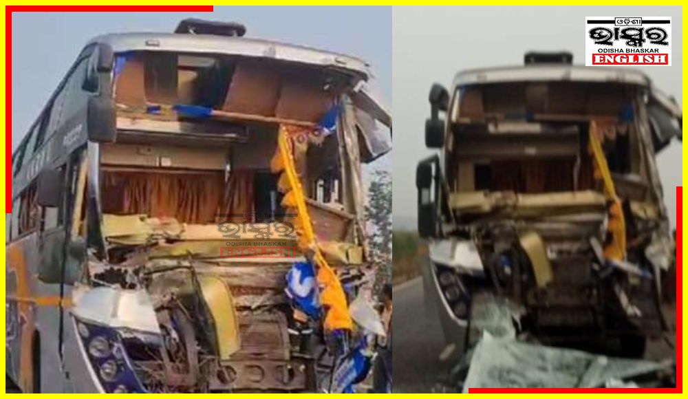 Picnic Bus With Students Rams Into Truck in Keonjhar, Over 20 Injured