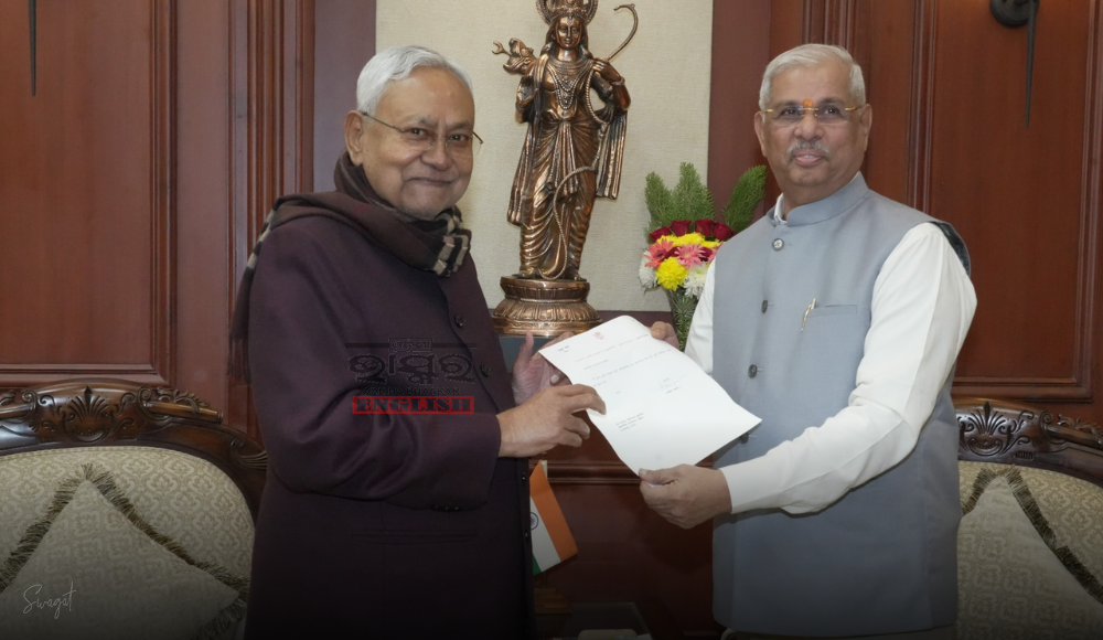 Nitish Kumar Resigns as Bihar CM, Stakes Claim to Form Govt With BJP's Support