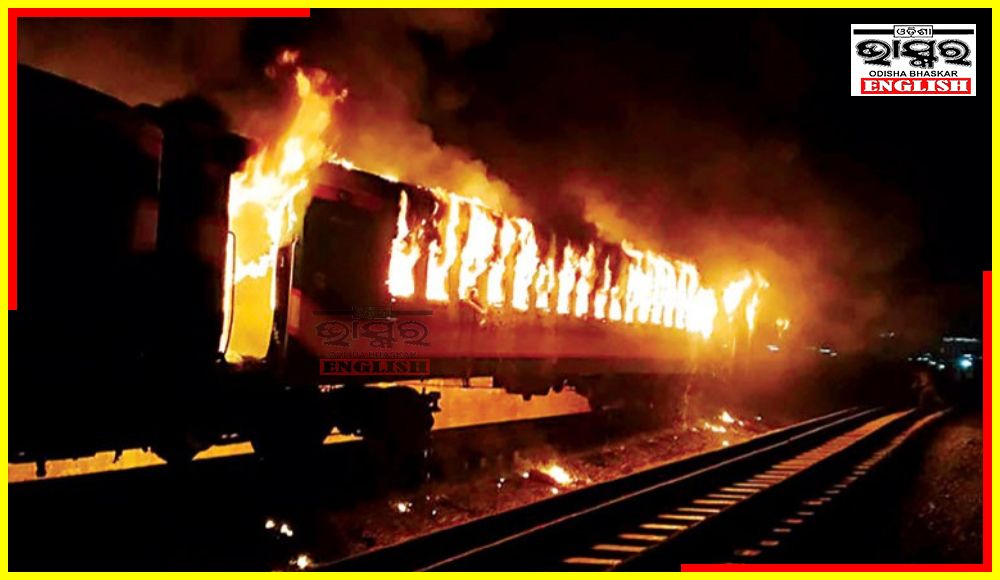 Passenger Train Set Fire in Bangladesh, At Least 4 Killed