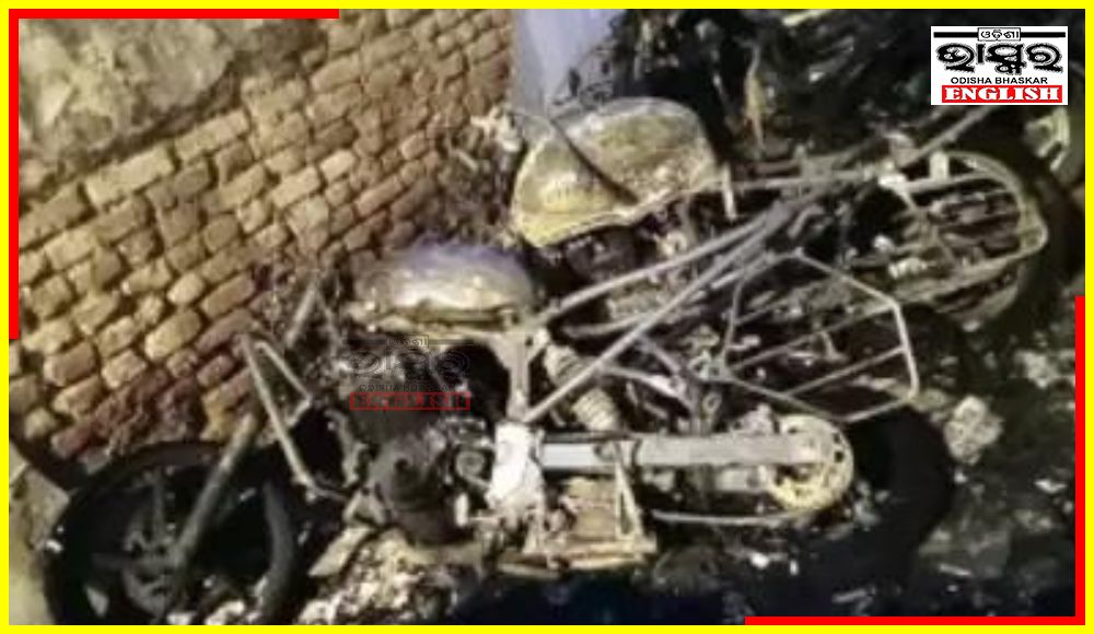 10 Bikes Gutted in Fire Accident in Excise Office in Dhenkanal