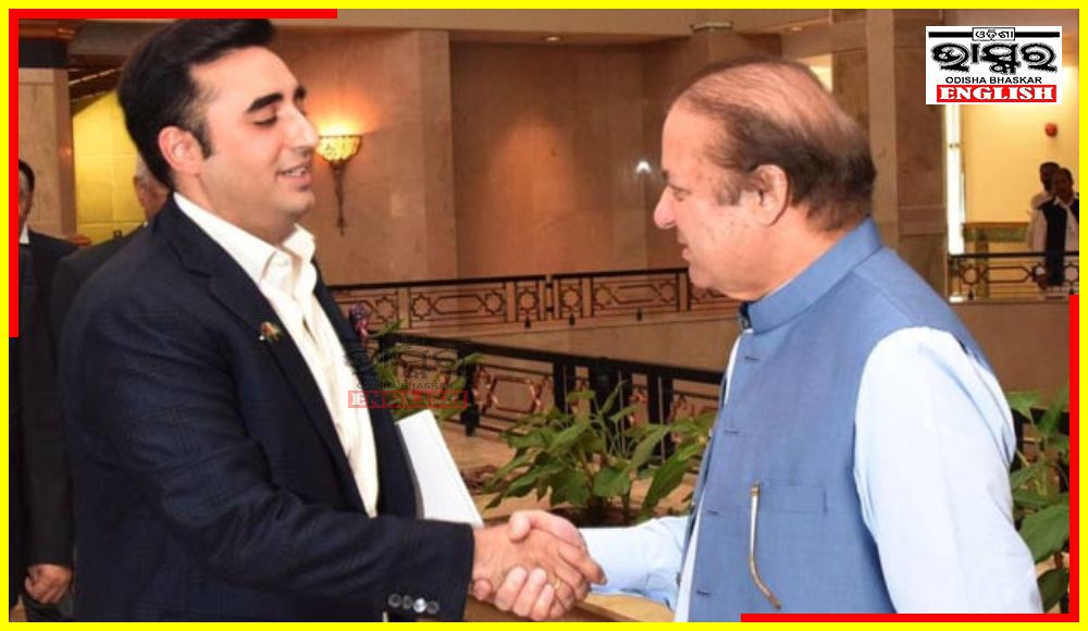 Nawaz & Bilawal Start Parleys to Keep Imran Out of Power in Pakistan