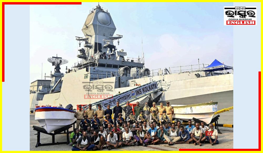 27 Pakistanis, 30 Iranians Among 110 Rescued by Indian Navy in Anti-Piracy Operations