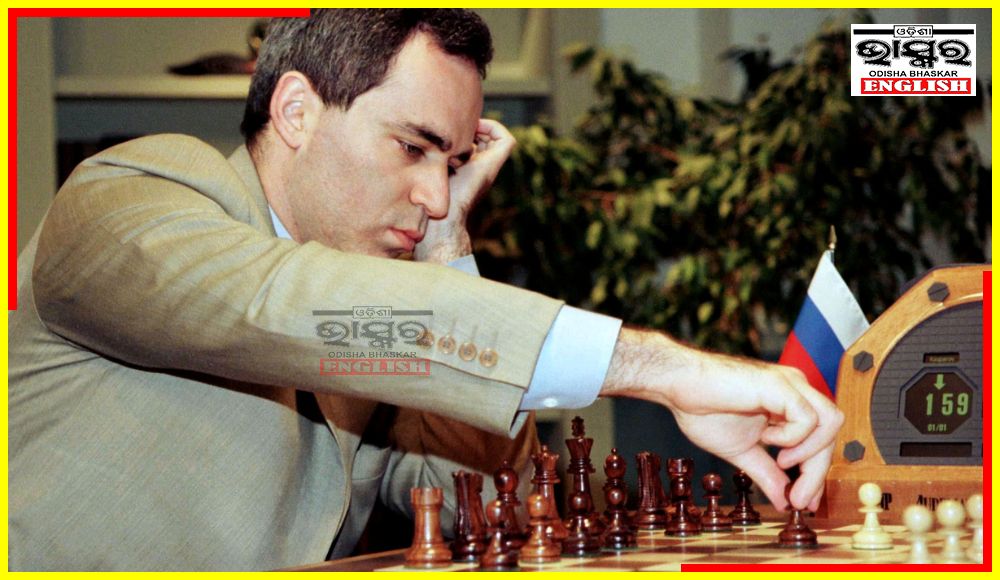 Chess Legend Kasparov Termed “Terrorist & Extremist” by Russia