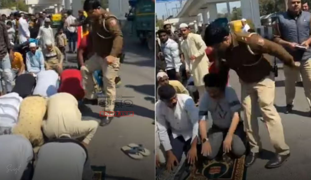 Delhi Cop Suspended After Video Shows Him Kicking Muslim Men Offering Namaz on Road