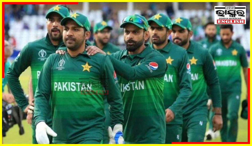 Pakistan Cricket Team To Train With Army to Improve Fitness