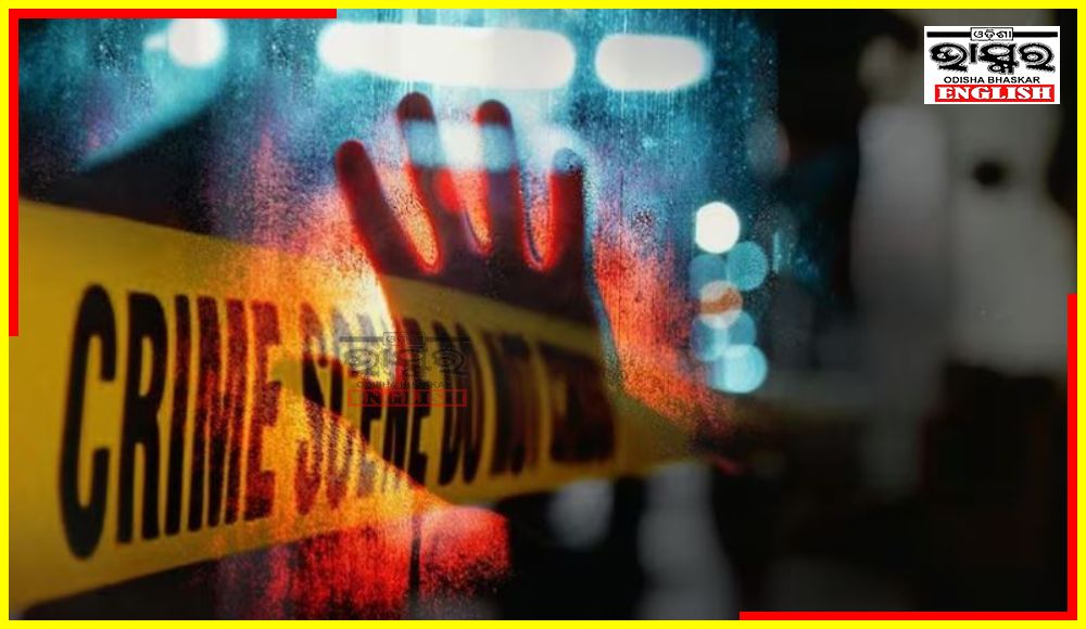 Father & Son hack each Other in Bhadrak, Son Dead