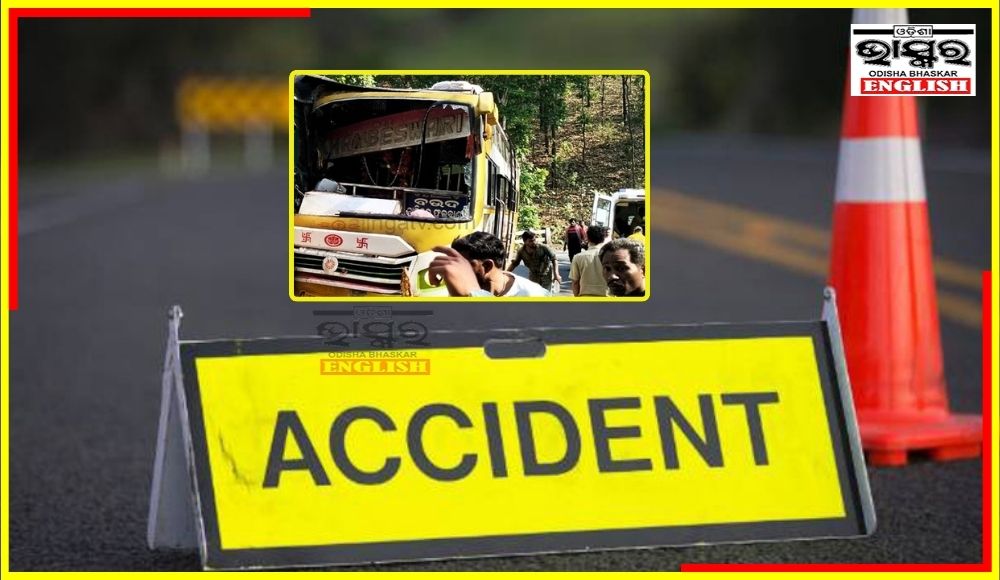 20 Injured As Bus Overturns After Hitting Truck in Boudh Dist