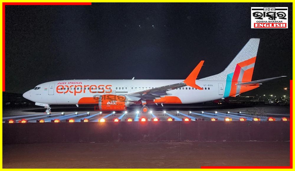 Air India Express Sacks 30 Cabin Crew Members After Mass Sickout Disrupts Flights